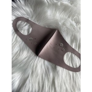 画像4: 花を散らしたデコマスク　グレー　ウレタン素材