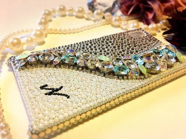 画像3: ビジュー ホワイト&クリスタル スマホカバー (3)