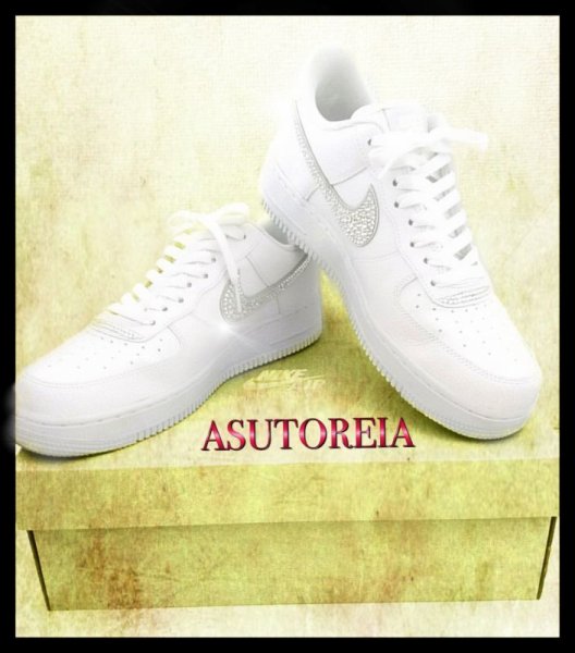 画像26: Nikeエアフォース 1 スワロフスキー®︎クリスタル使用 (26)