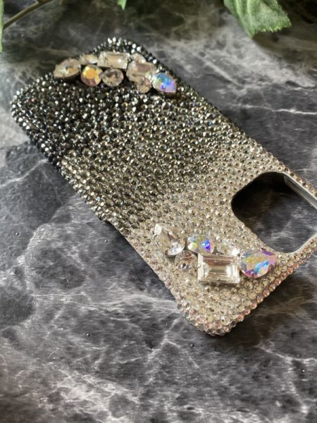 画像5: 闇に舞うアイセリア (ゴージャスビジューケース ブラック) (5)