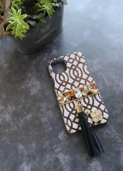 画像4: アリアドネの秘宝(Ariadne’s Treasure)モロッカン柄 セピア色ビジュースマホカバー 全機種対応 (4)