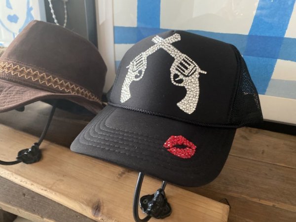 画像6: ピストル デコキャップ kiss💋マーク ブラック OTTO   (6)