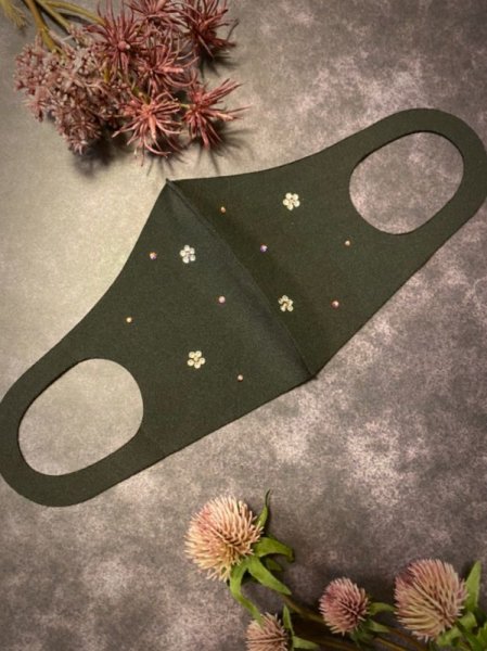 画像2: 花柄スワロフスキーデコマスク ウレタン素材 (2)