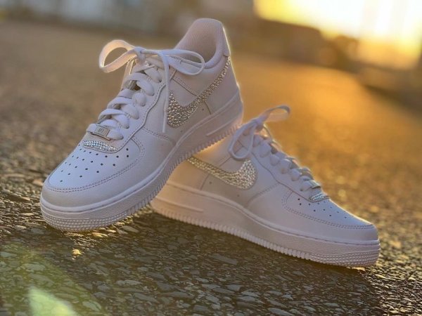 画像4: Nikeエアフォース 1 スワロフスキー®︎クリスタル使用 (4)