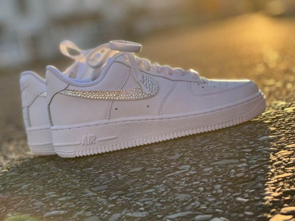 画像20: Nikeエアフォース 1 スワロフスキー®︎クリスタル使用 (20)