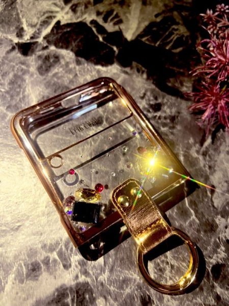 画像2: 魅惑のビジュー スマホケース GALAXY 折りたたみ   (2)