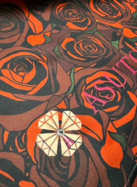 画像4: ASUTOREIA 薔薇柄 ブランド タオル (4)