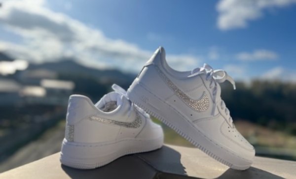 画像5: Nikeエアフォース 1 スワロフスキー®︎クリスタル使用 (5)